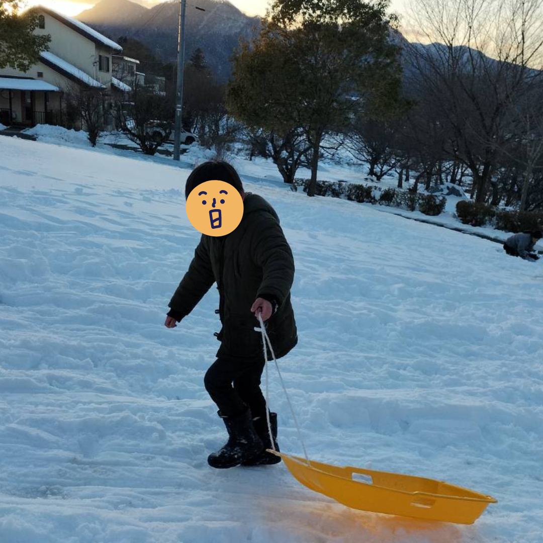 長野県上田市山王山公園　冬　雪　ソリ　放課後デイサービス